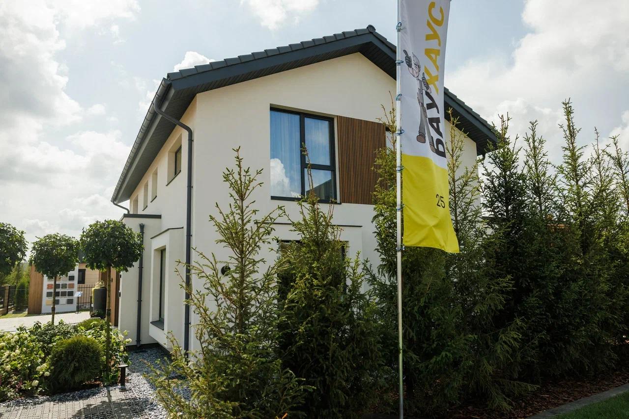 5_iek-32_resized.jpg 5_iek-32_resized.jpg