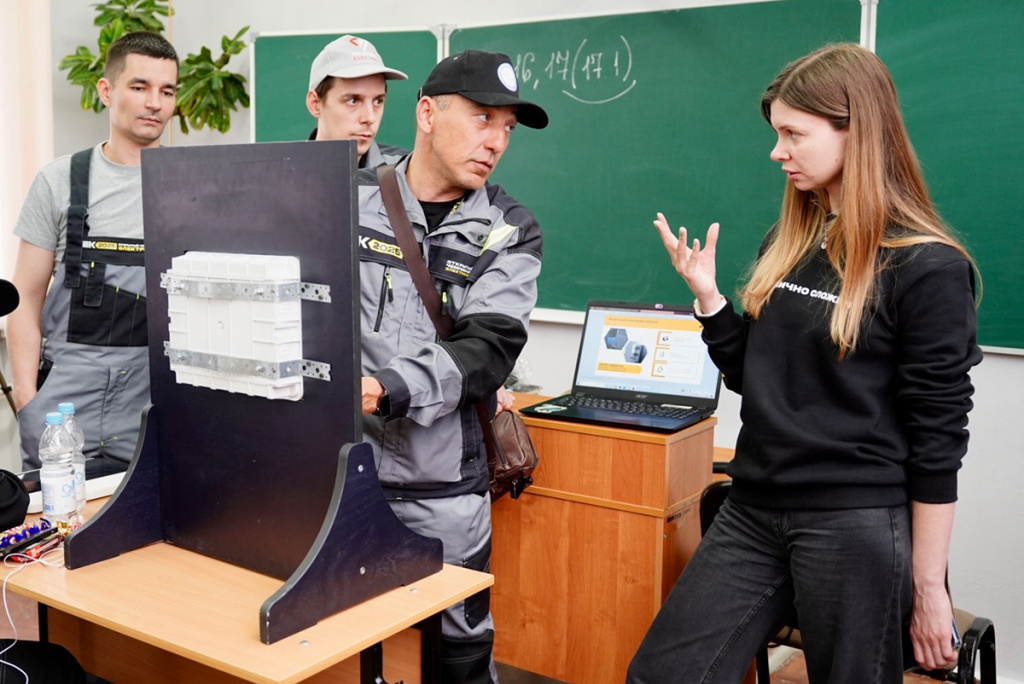 8_AND09088 копия.jpg